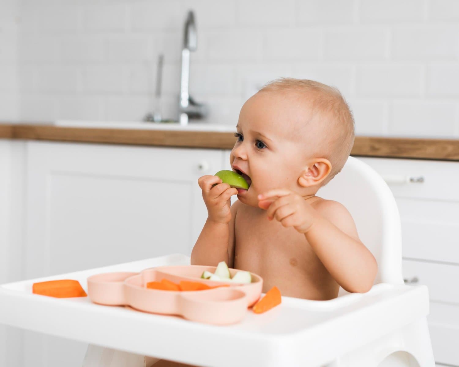 Baby Led Weaning, Cara Aman MPASI agar Bayi Makan Sendiri